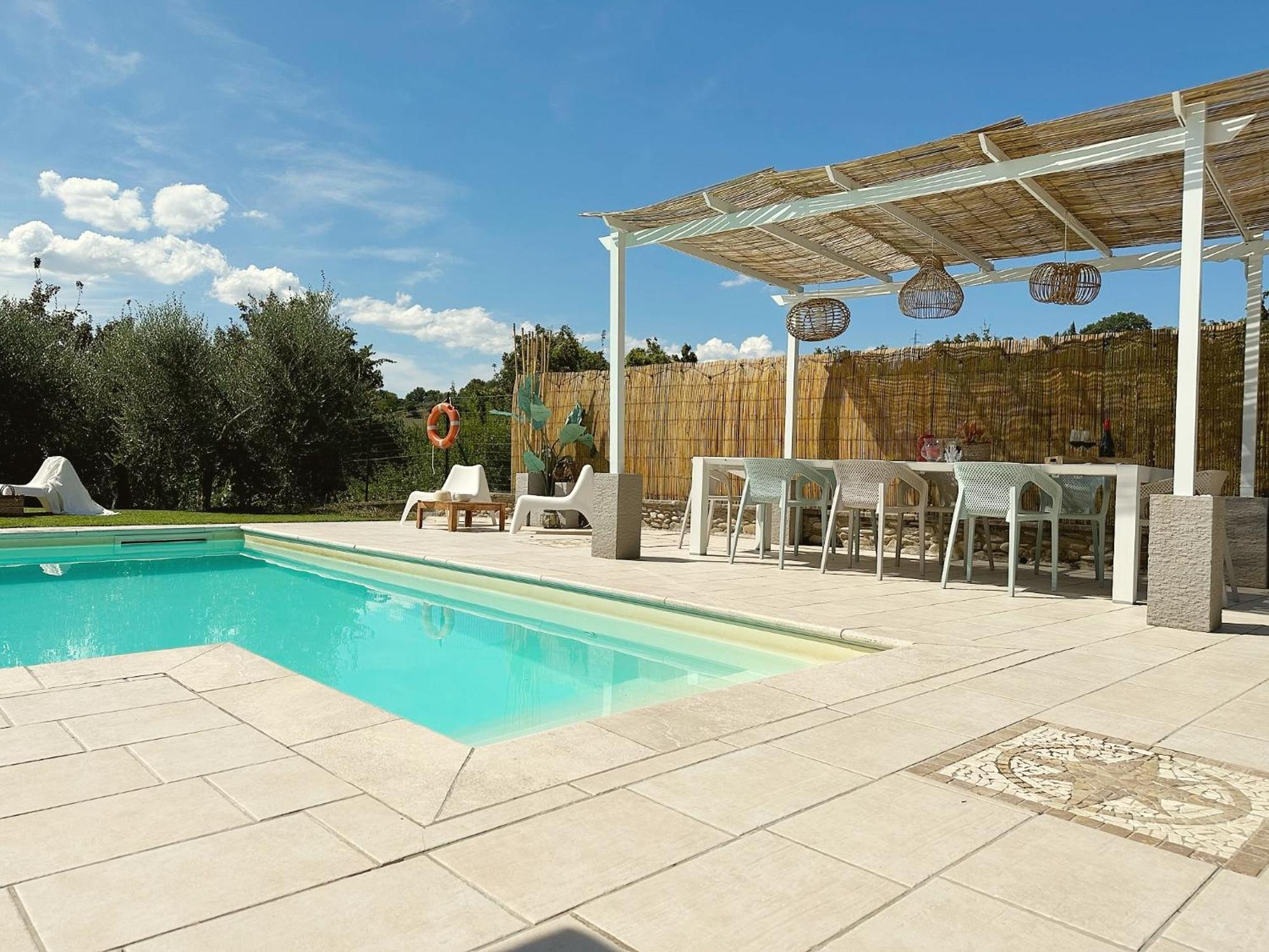 Villa Il Cipresso แตร์รานูโอวา บราชโชลีนี ภายนอก รูปภาพ