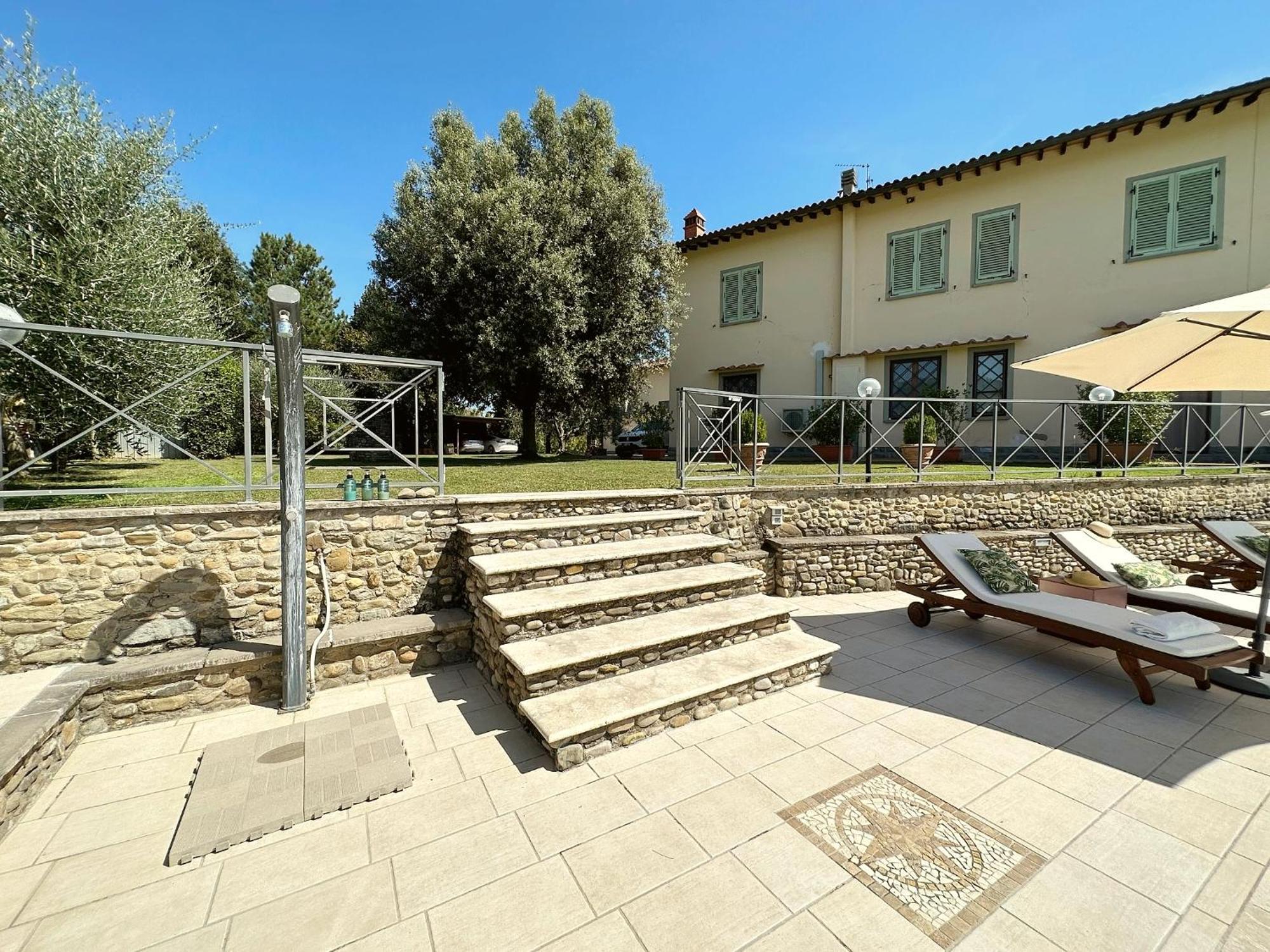 Villa Il Cipresso แตร์รานูโอวา บราชโชลีนี ภายนอก รูปภาพ