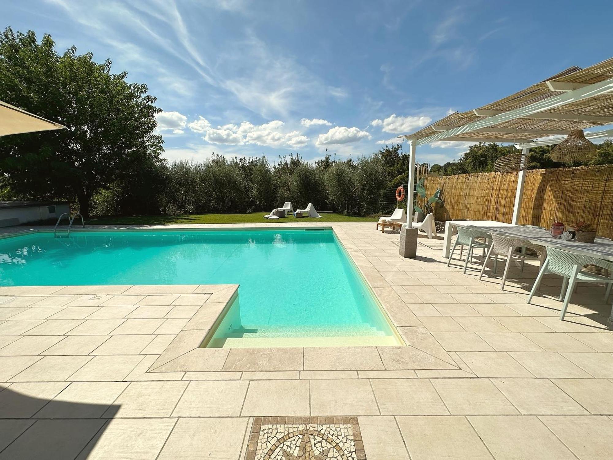 Villa Il Cipresso แตร์รานูโอวา บราชโชลีนี ภายนอก รูปภาพ