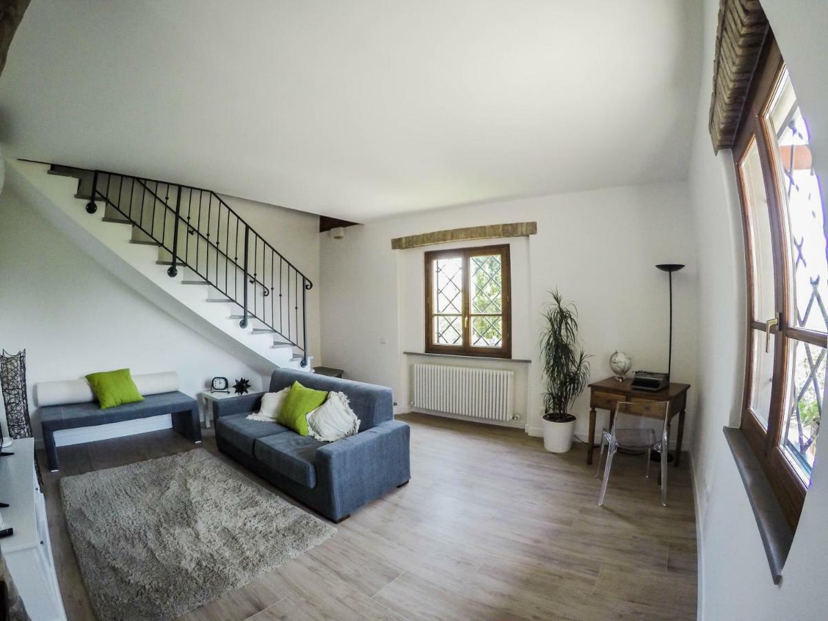 Villa Il Cipresso แตร์รานูโอวา บราชโชลีนี ภายนอก รูปภาพ
