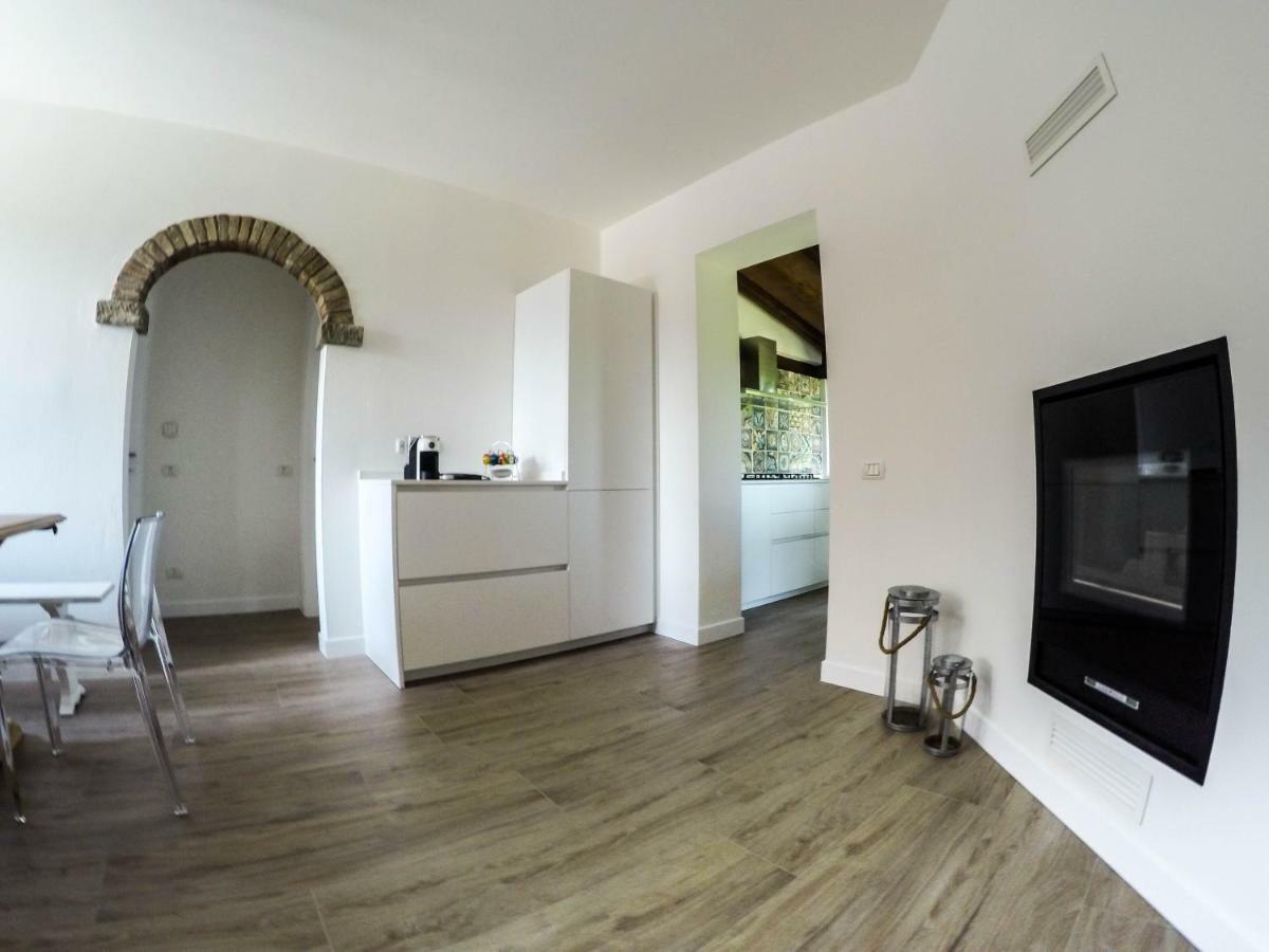 Villa Il Cipresso แตร์รานูโอวา บราชโชลีนี ภายนอก รูปภาพ
